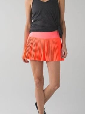 Lululemon Pleat To Street Skirt